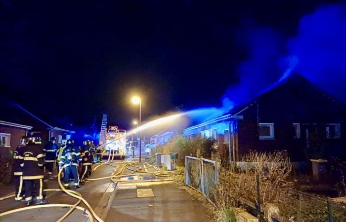 a fire in an abandoned house in Auby