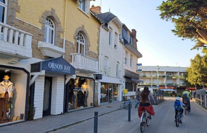 the top 100 most expensive towns in Brittany to buy a house