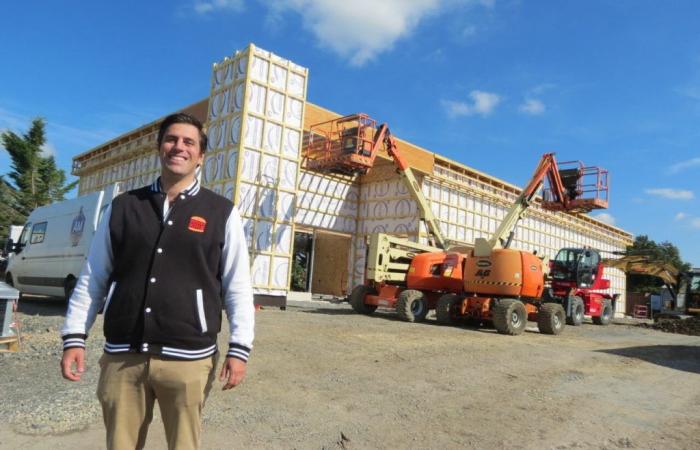 The opening of the Burger king in this town of Loire-Atlantique is set