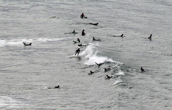 saturation of surf spots or how to preserve the essence of this sport so connected to nature