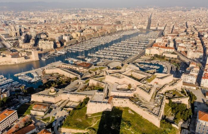 The Citadel of Marseille opens at the first Metropolitan Book Fair