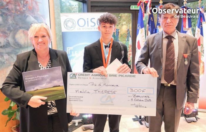 The winning apprentices of Oise rewarded by the Society of Members of the Legion of Honor and the Department