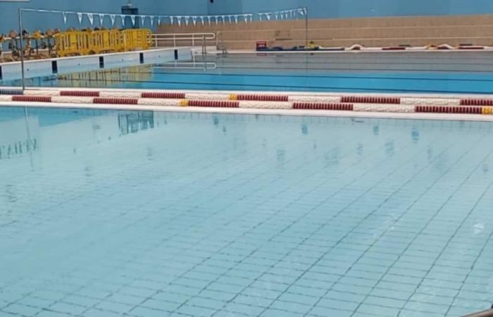 A swimming pool closed because of poop found in its pools