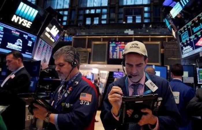 Wall Street: new records fall, tech shines