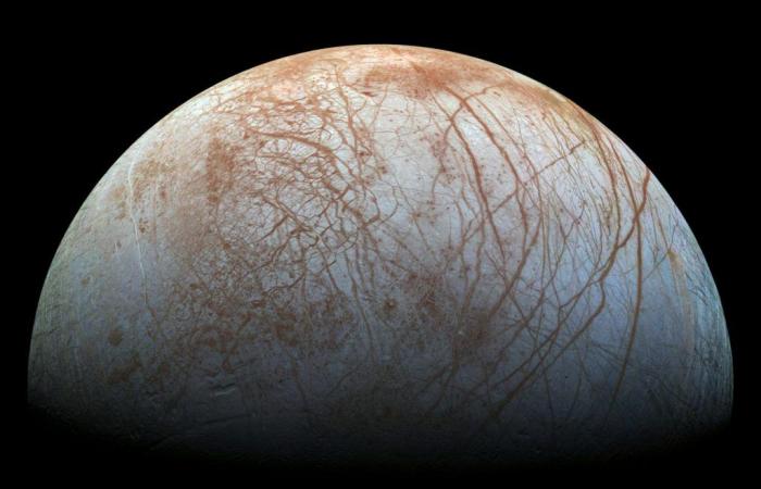 NASA sends a probe to Europa, Jupiter’s intriguing satellite