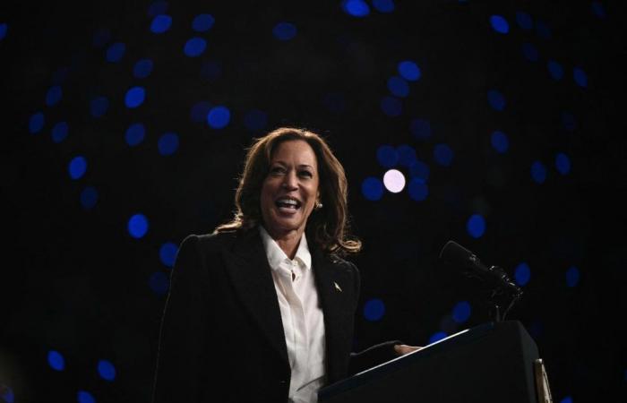 close polls between Trump and Harris, who struggles to convince the black and Latino electorate