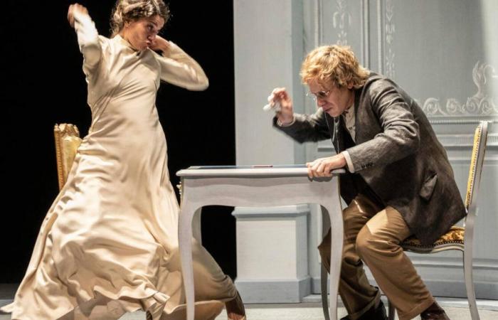 Crazy maneuvers of love with Marivaux at the Théâtre de Carouge