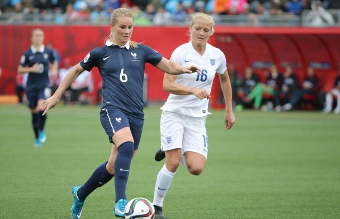 Retirement Amandine Henry from the French team