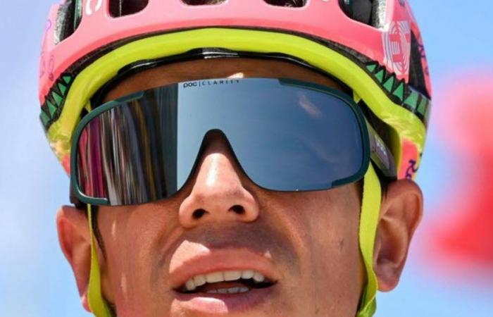 Cycling. From the Tour de France podium to football? The crazy dream of Rigoberto Uran, Colombian cycling legend