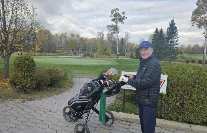 At 92, he plays golf