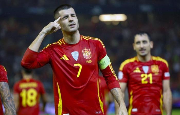 Spain shines and qualifies for the quarter-finals, Portugal loses its teeth in Scotland