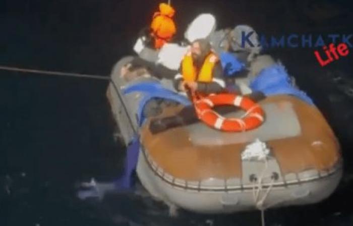 Russia: shipwrecked man found at sea after two months adrift