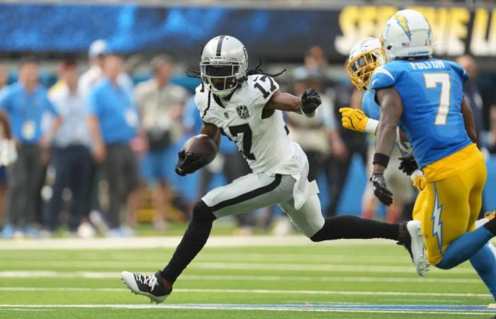 Davante Adams (Raiders) sent to New York Jets