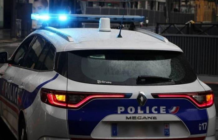 ????????Paris. Cyclist dies crushed by motorist following road conflict