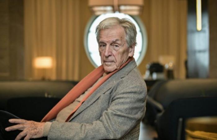 Costa-Gavras prepares for death by devoting a film to him: News