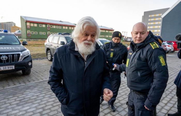 Paul Watson requested political asylum in France