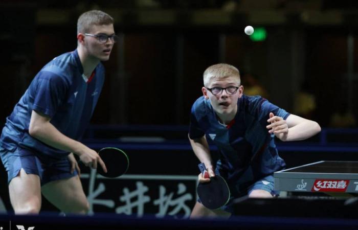 Table tennis. In doubles, the Lebrun brothers with jets pass the first round in Europe