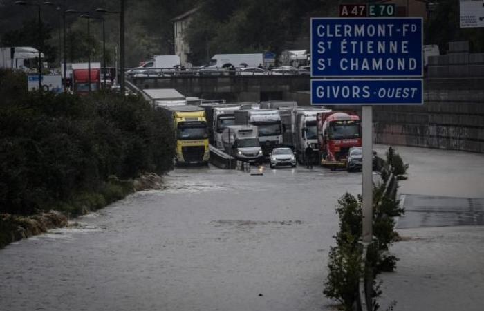 “Never seen before”: nearly 900 people evacuated in France during impressive floods (photos)