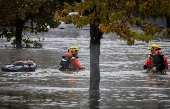 “Never seen before”: nearly 900 people evacuated in France during impressive floods (photos)