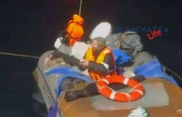 “I was collecting rainwater”: he tells how he survived 66 days adrift aboard an inflatable boat