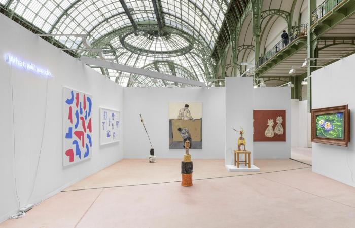 Art Basel Paris 2024: solid first sales