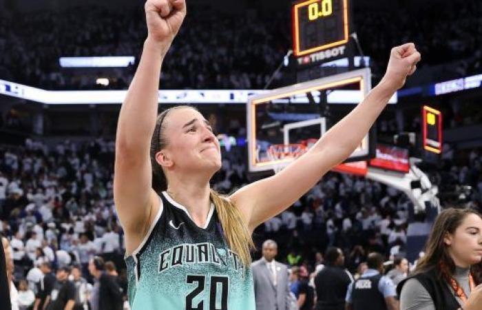 At 10 meters, Sabrina Ionescu defeats the Lynx at the last second! • USA Basketball