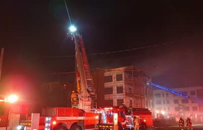 [EN PHOTOS] Major fire in Charlesbourg