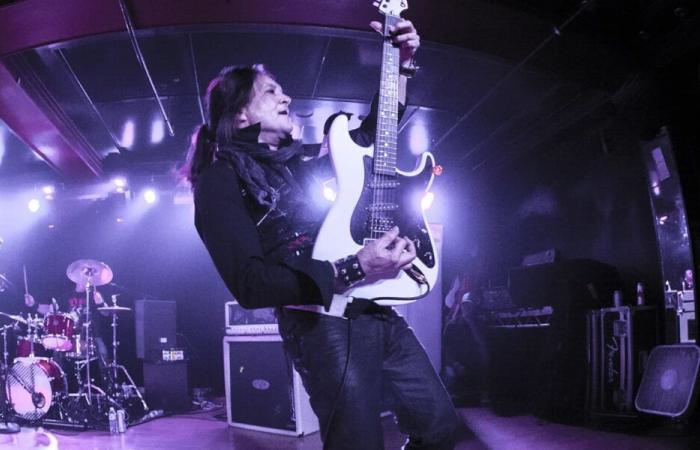 Jake E. Lee, ex-Ozzy Osbourne guitarist, shot