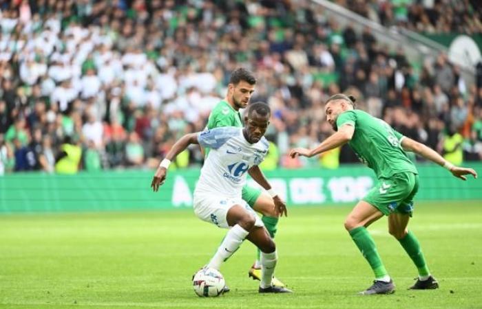 Grenoble climbs to 2nd place in Ligue 2 after its victory over Metz, Dunkirk falls from the podium