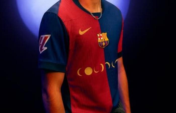 the complete breakdown of a Barça supporter, who robs the club store in a few minutes