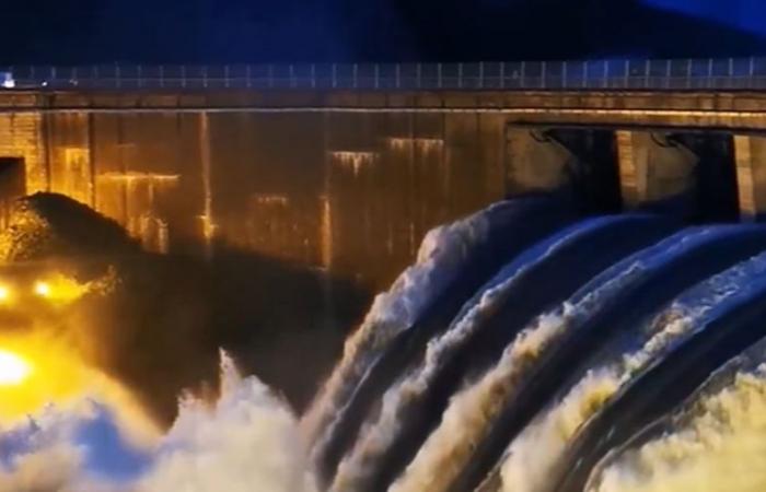 VIDEO. Rain, flood and flood alert: impressive images of dams in Gard, Creuse or Loire