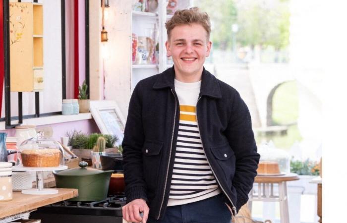 Romain, candidate from Caen, reproduces the beach huts of Normandy in cake