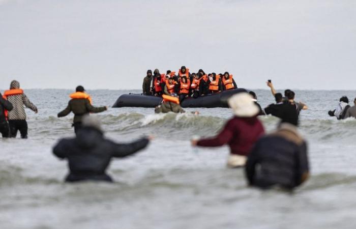 An infant died when a migrant boat sank trying to cross the Channel, off the coast of Pas-de-Calais