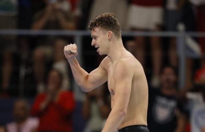 Winning return for Léon Marchand, who wins the 100m medley in Shanghai