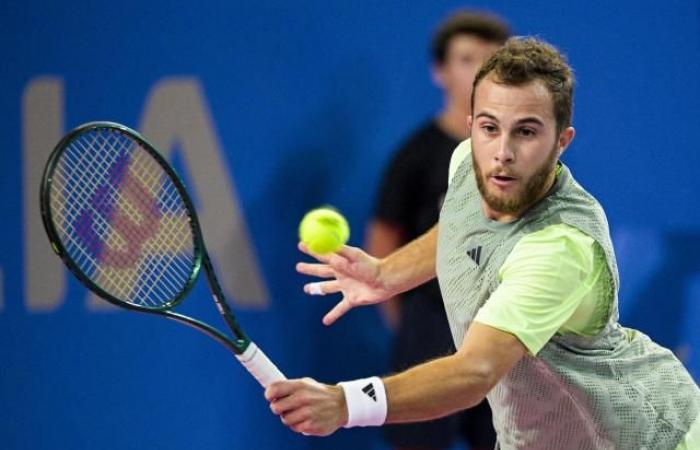 Hugo Gaston surprises Alex de Minaur and reaches the semi-finals in Antwerp