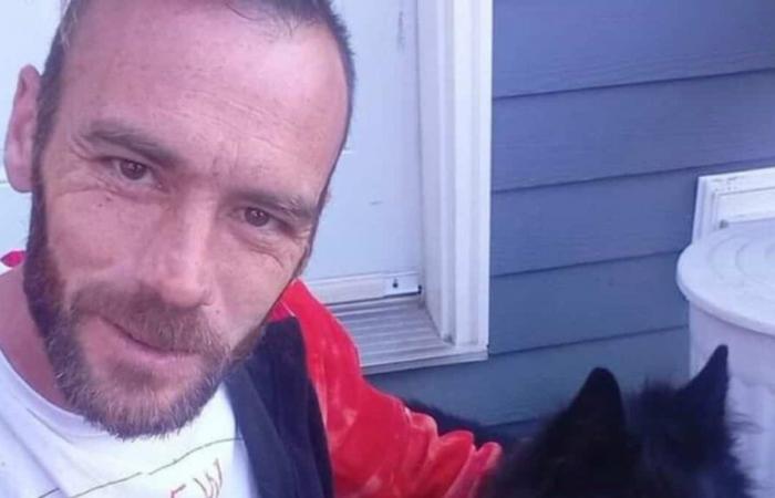 Homeless man runs to become future mayor of Halifax