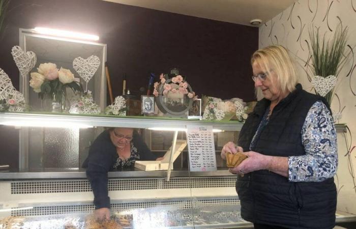 in the towns of Calvados, bread divides