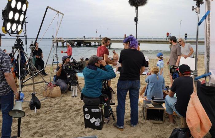 Michèle Bernier, Alex Vizorek and Michel Boujenah filming in Arcachon for an adaptation of a book by Virginie Grimaldi