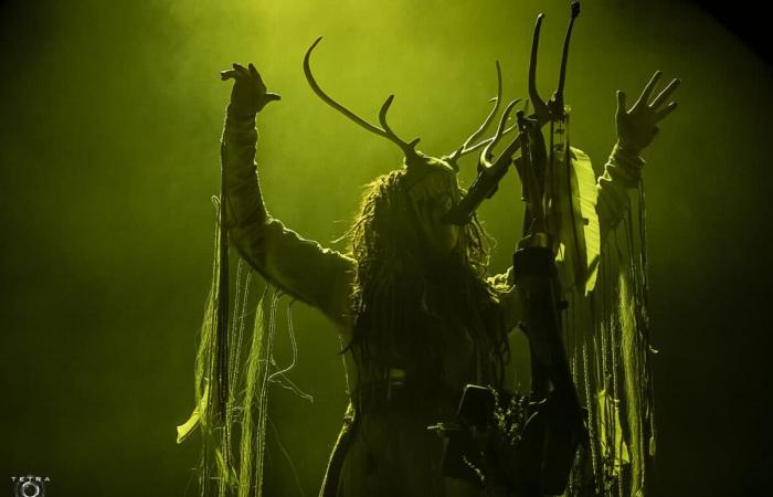 Zeal And Ardor and Heilung transport the Zenith to another dimension