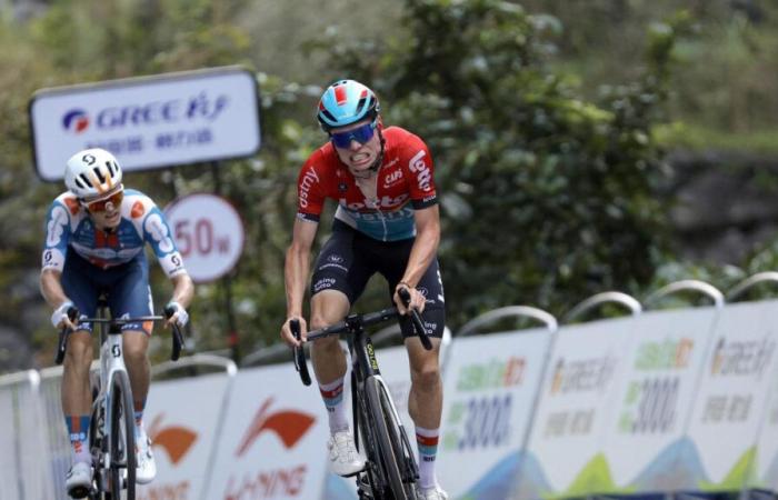 Guangxi Tour: Lennert Van Eetvelt wins the queen stage and takes the overall lead (video)