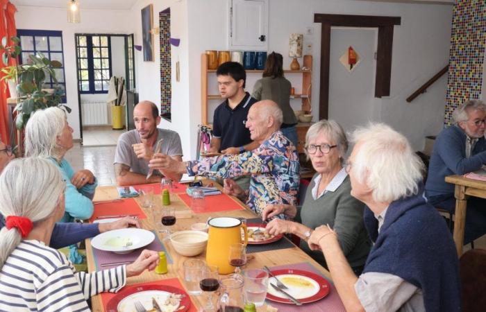 In the Alpes-de-Haute-Provence, La Petite Casserole is a model of inclusive restaurant in rural areas