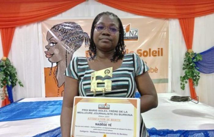 Nadège YE crowned best female journalist in Burkina Faso