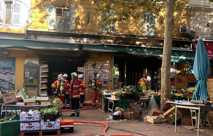 A fire destroys a business near rue d’Aubagne in Marseille