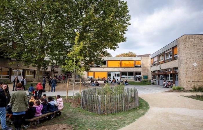 This is the first oasis courtyard in this town of Val-d’Oise