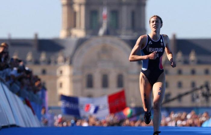 Cassandre Beaugrand world champion, the first in the history of French triathlon