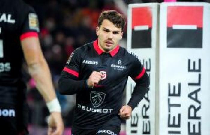 Dan Robson dazzled by Antoine Dupont before the duel at the top in Top 14