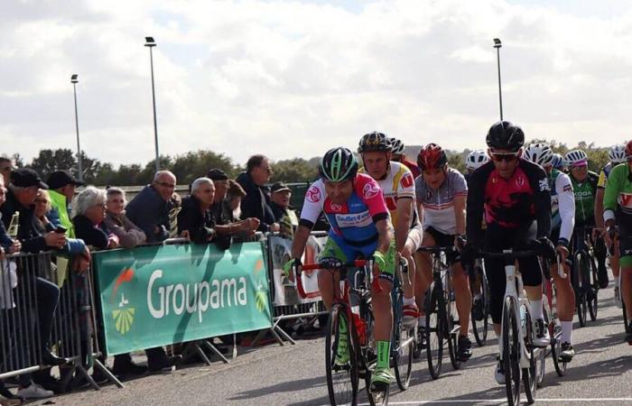 IN PICTURES. They dreamed “like 40 years ago” in front of Hinault and yesterday’s cycling champions