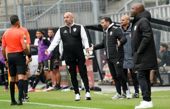 “hand in the area not whistled against Caen, expulsion forgotten in Lorient”, the anger of the Ajaccio coach, who wants to be “referee fairly”