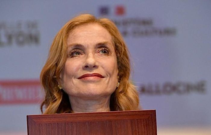 2024 Lumière Prize ceremony: Isabelle Huppert, gold medal