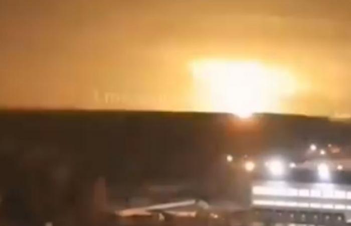 VIDEOS. War in Ukraine: One of the main sites of the Russian army, Ukrainian drones strike a major explosives manufacturing plant in Russia